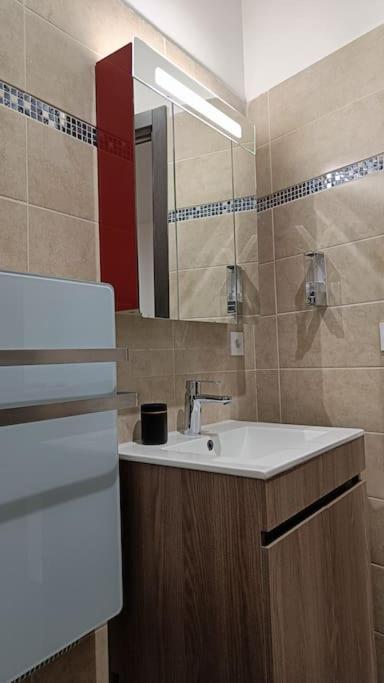 Appartement confort équipé au coeur de Béziers Exterior foto